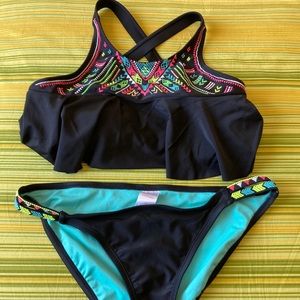 Xhilaration Top and Bottm Set